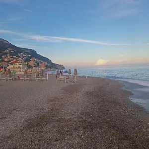  Appartamento Piccola Bomboniera Sul Mare